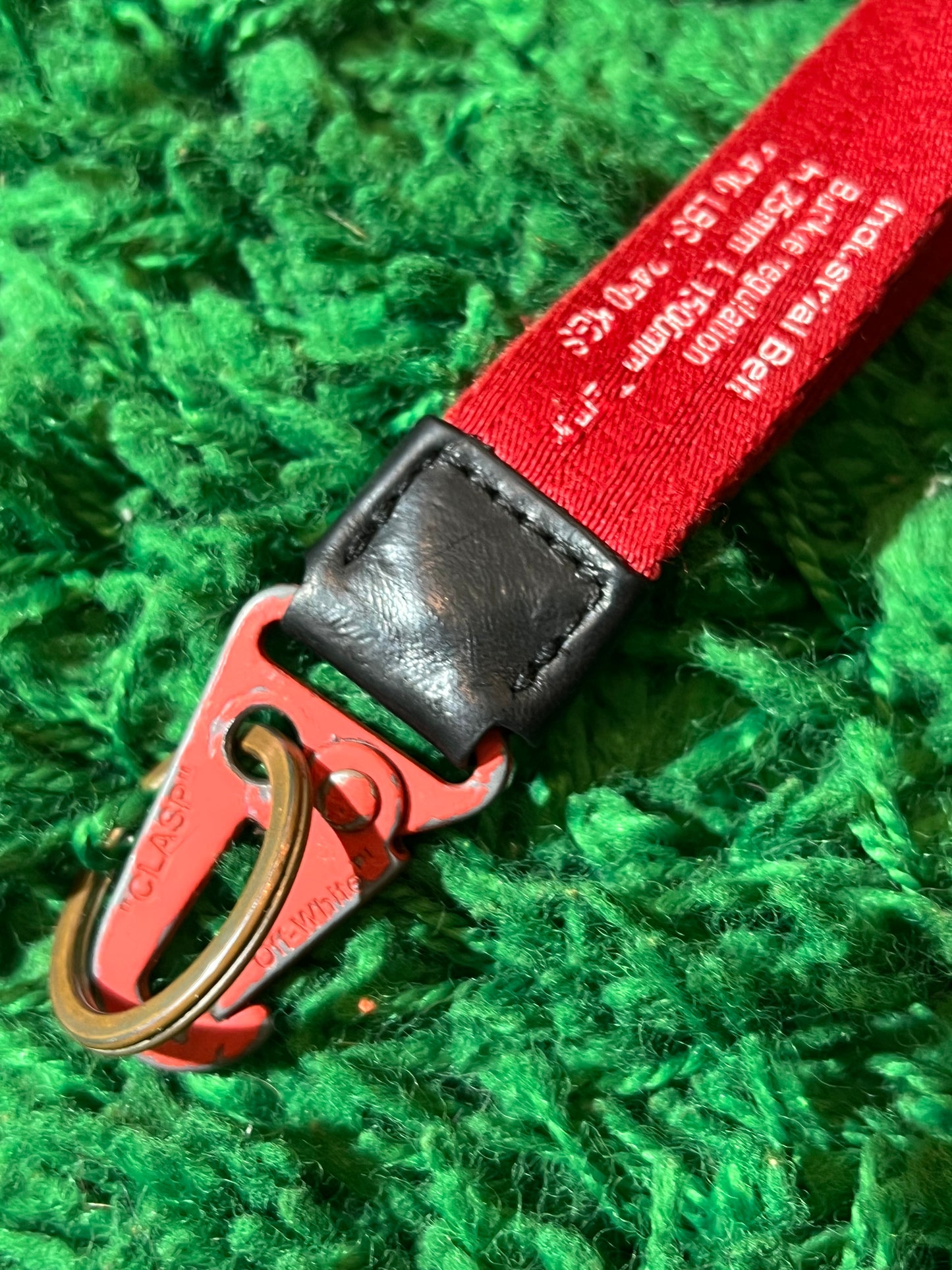 OFF-WHITE 2.0 Industrial Necklace/Keychain - Used